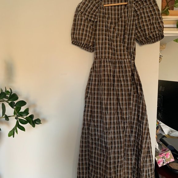 Baum und Pferdgarten Wrap Dress - Picture 2 of 4